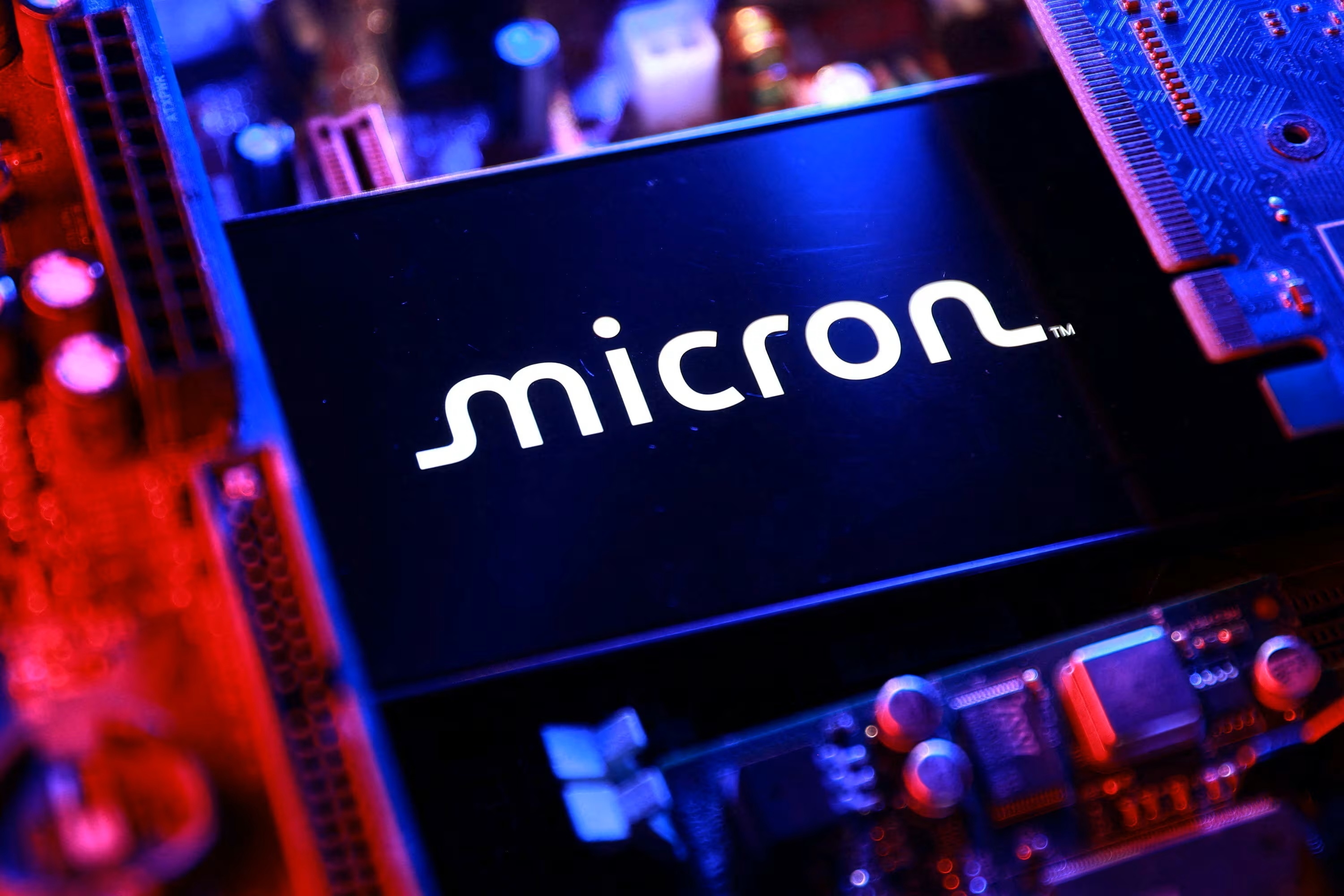 Micron, Singapur'da dev NAND bellek tesisi inşa edecek