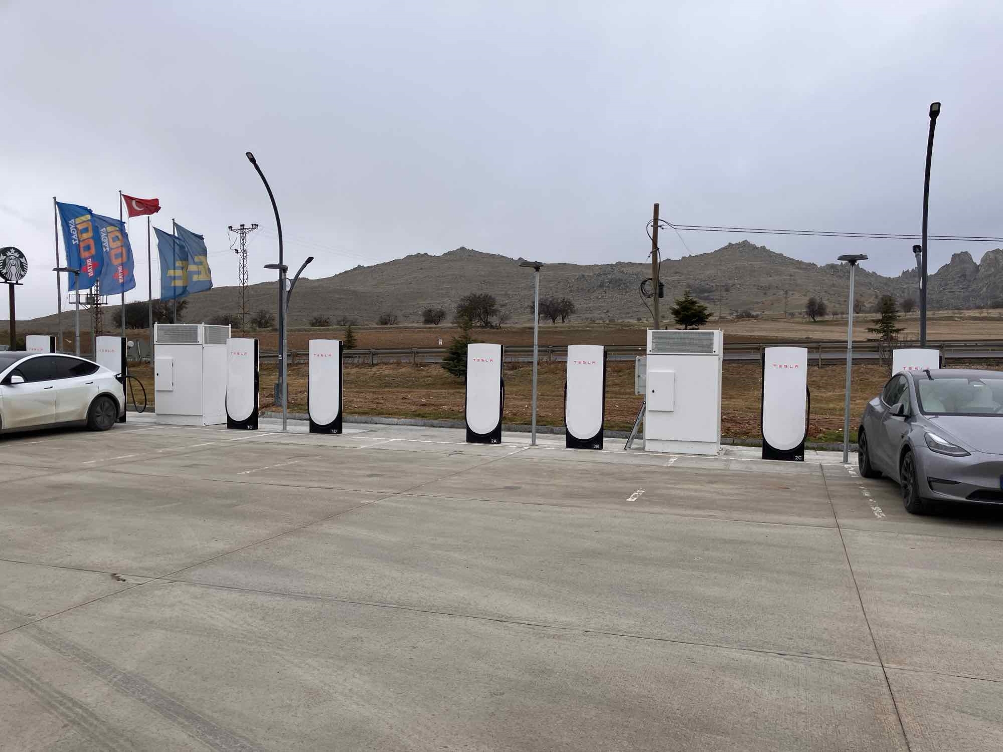 Tesla, Eskişehir'de Supercharger istasyonu açtı