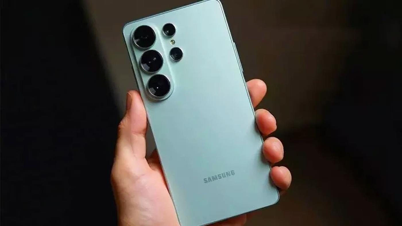 Android 17 (One UI 9.0) alacak Samsung telefonlar