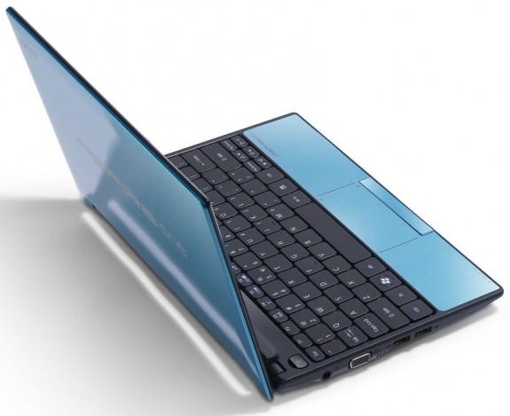 Acer Aspire One D225 detaylandı