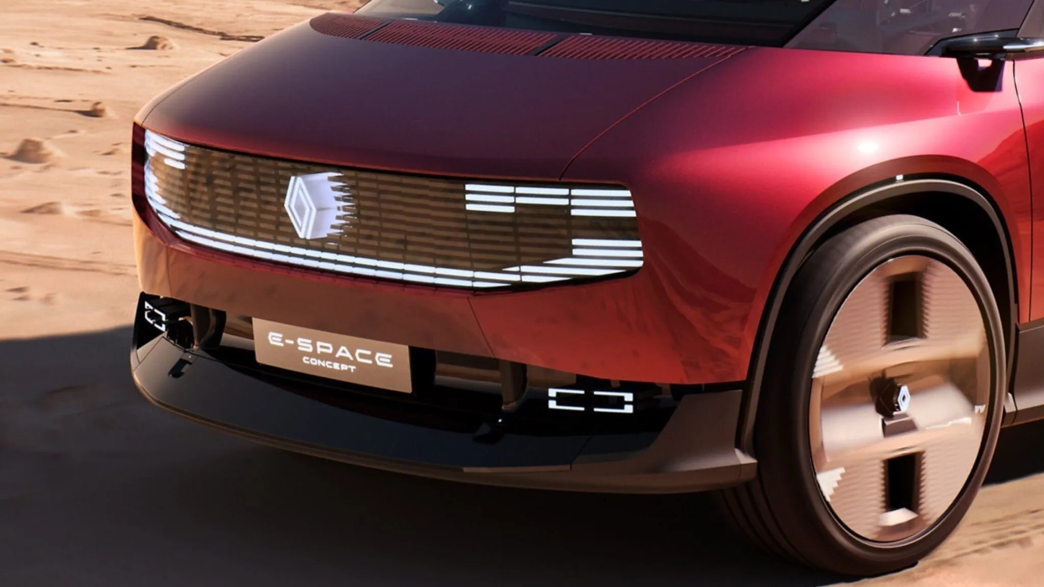 Renault’nun ikonik minivanı elektrikli olarak geri dönüyor