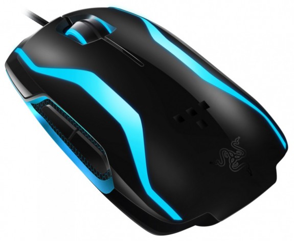 Razer, TRON temalı klavye, fare ve fare altlığı hazırladı