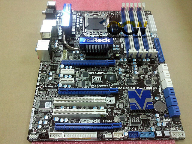 ASRock X58 Extreme6, 6x SATA-III ve 6 x USB 3.0 portuyla geliyor