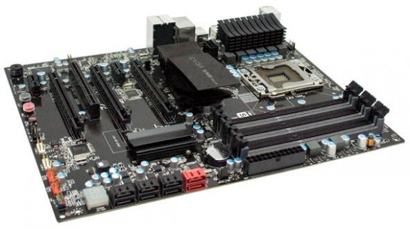 EVGA'dan USB 3.0 ve SATA-III destekli X58 anakart: X58 SLI3