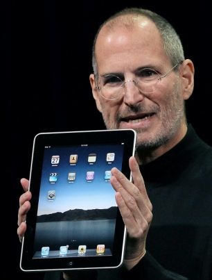 Samsung Galaxy Tab, Apple iPad'e karşı