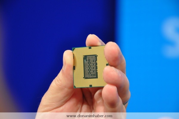 IDF 2010: Intel 22nm işlemcilerini örneklendirmeye başladı