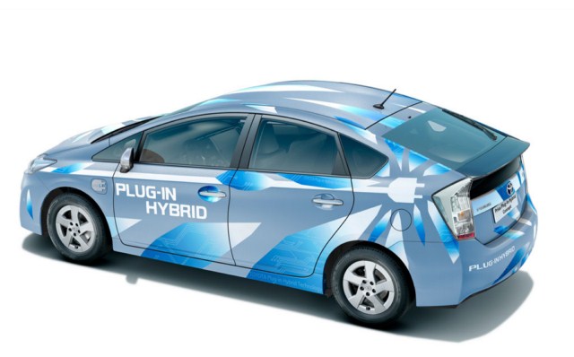 Prius Plug-in Hybrid Çin'de test edilecek