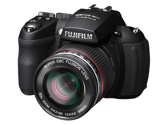 FujiFilm FinePix HS20EXR tanıtıldı
