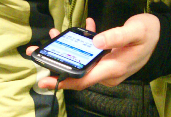 HTC'nin Android'li yeni bir telefonu görüntülendi