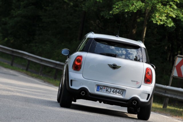 Mini Cooper yeni turbo dizel motor