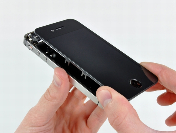 Verizon için hazırlanan iPhone 4'ün 'iç' yüzü