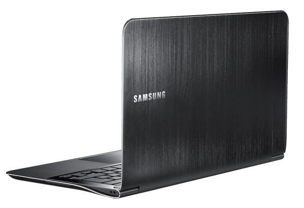 Samsung'un, MacBook Air'a rakip olarak hazırladığı 9 serisi notebook'lar satışa sunuluyor
