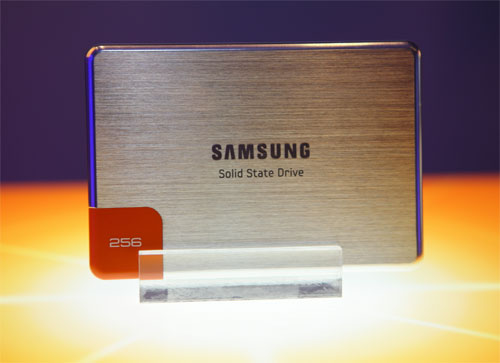 Samsung, ana vatanında 2 ayda 10.000'den fazla 470 serisi SSD satışı gerçekleştirdi