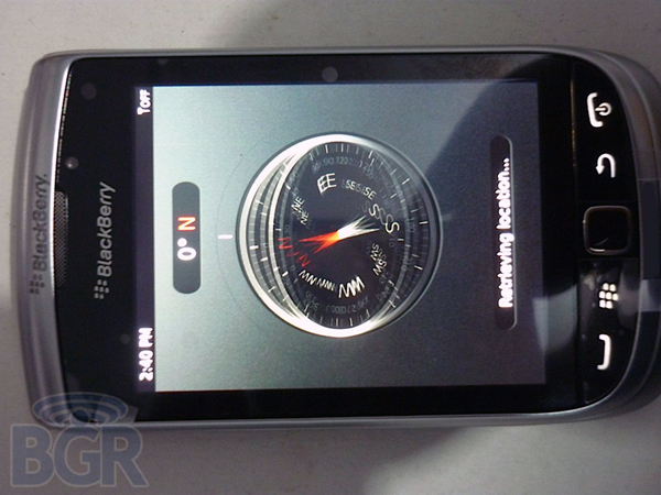 BlackBerry Torch 2 gün ışığına çıktı