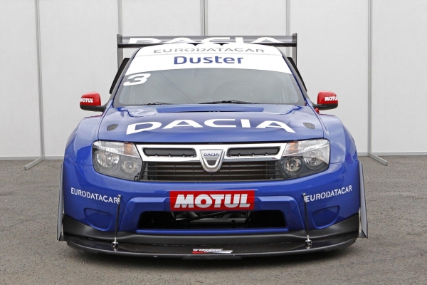 Dacia Duster'ın 'sınırları olmayan' 850 beygirlik yarışçı versiyonu tanıtıldı