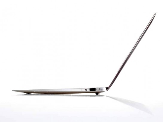 Asus'dan MacBook Air'a rakip geldi; İşte ultra-ince tasarımlı UX21
