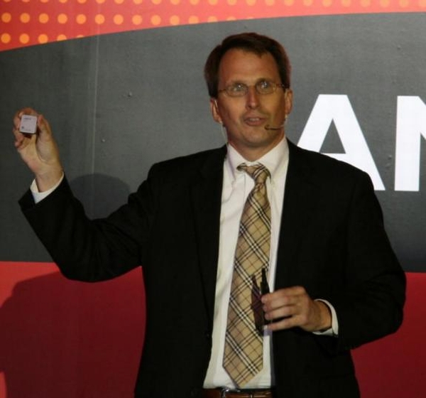 AMD, Bulldozer mimarisini temel alan yeni nesil Fusion Trinity işlemcisini gösterdi