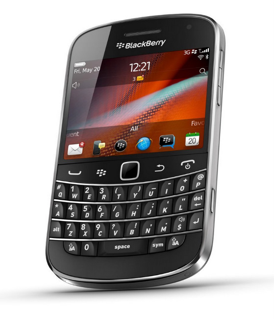 BlackBerry Bold 9900, İngiltere'de 608 Euro'dan ön sipariş listelerine giriş yaptı