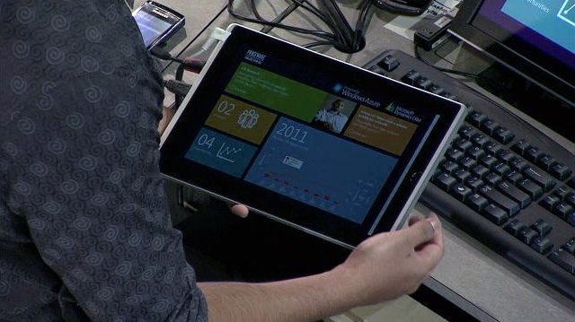 Microsoft Dünya İş Ortakları Konferansı'ndan; Mango'lu telefonlar ve Windows 8 Tablet Konsepti