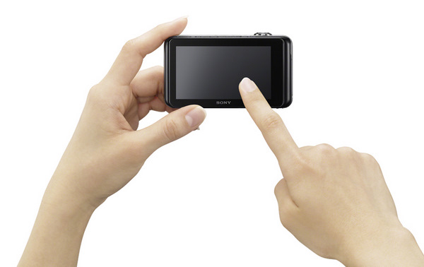 Sony'den 16.2 MP CMOS sensörlü yeni bir dijital kamera daha; DSC-WX30