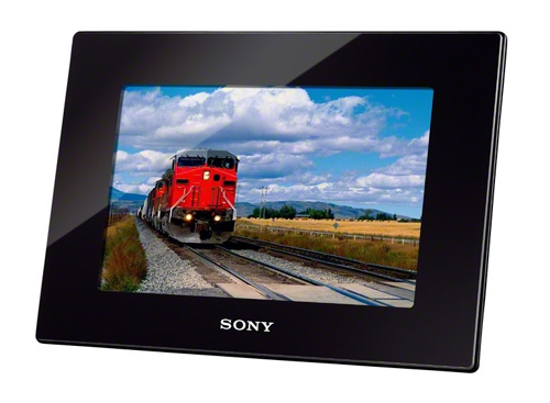 Sony, ürün gamına üç yeni dijital fotoğraf çerçevesi ekliyor