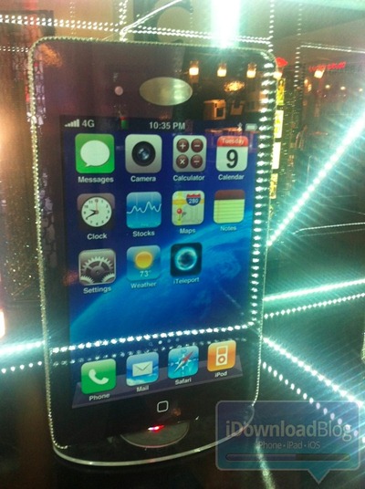 Dünyanın en büyük ve en pahalı iPhone kılıfı Las Vegas'ta satılıyor
