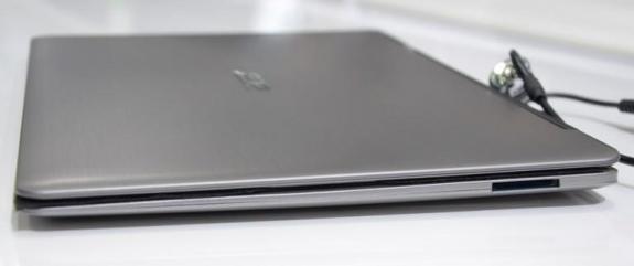 Acer ultra-ince tasarımlı dizüstü bilgisayarı Ultrabook S3'ü tanıttı