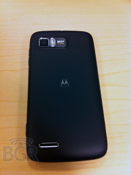 Motorola ATRIX 2'ye ait olduğu öne sürülen fotoğraflar yayınlandı