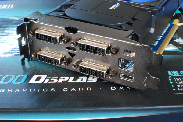 Galaxy'nin GeForce GTX 550 Ti Display4 modeli göründü