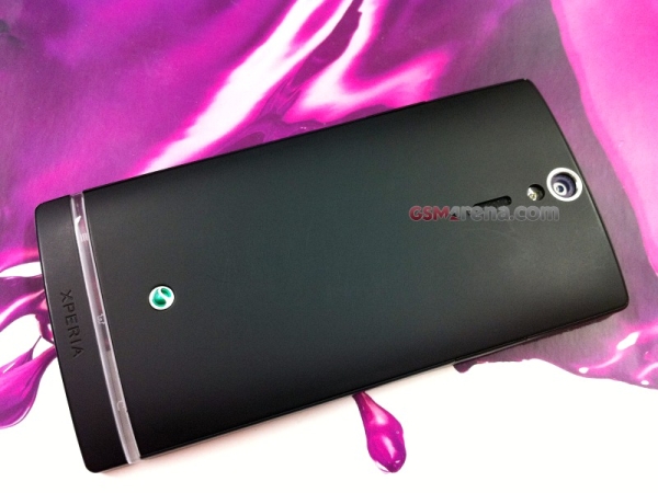 Sony Ericsson Xperia ARC HD'nin detaylı görüntüleri yayınlandı