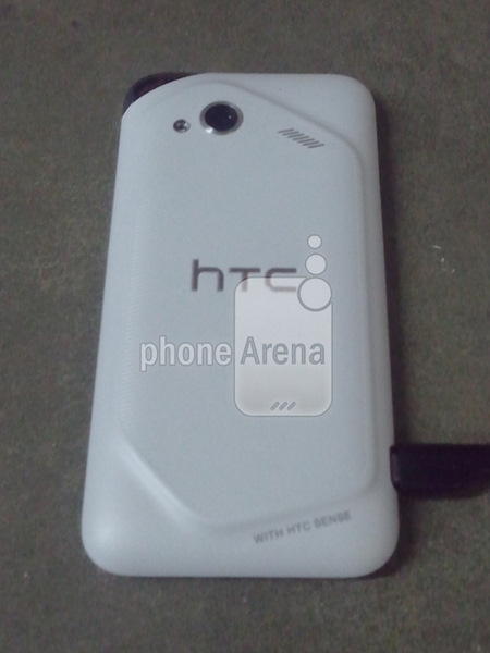 HTC'nin Android Ice Cream Sandwich işletim sistemli modeli görüntülendi