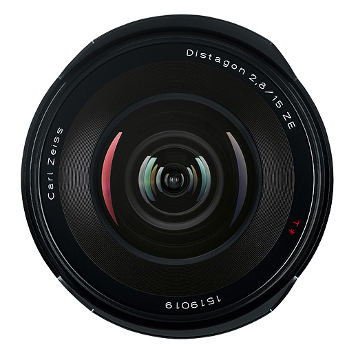 Carl Zeiss'dan süper geniş açı objektif: Distagon T* 15 mm f/2.8