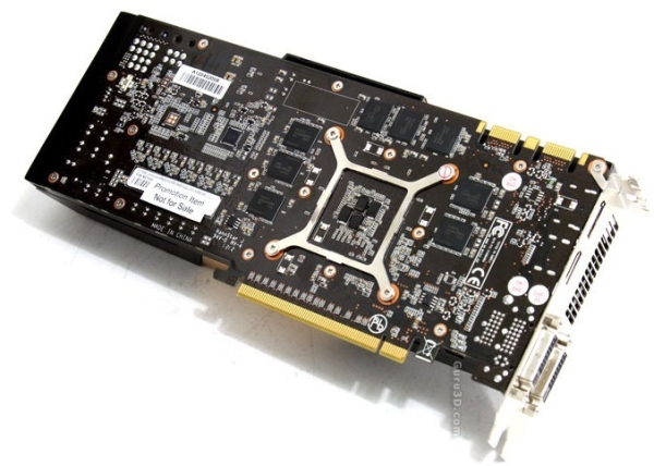 Palit 4GB bellekli GeForce GTX 680 Jetstream modelini hazırladı