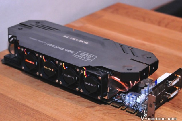 Gigabyte'ın GeForce GTX 680 SuperOverclock modeli 5 fanlı soğutucuyla geliyor