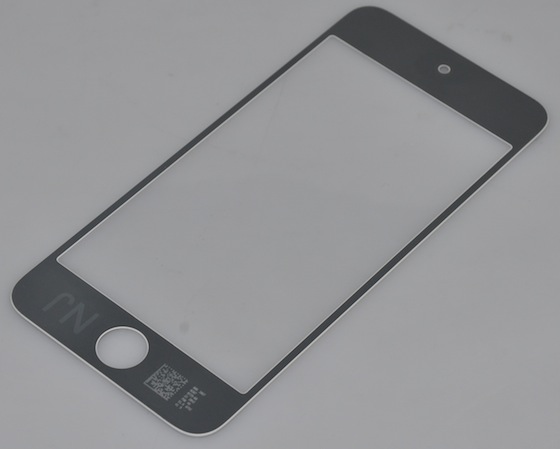 Yeni iPod touch modeline ait olduğu iddia edilen kasa ve iPhone 5 kamera parçaları internete sızdı