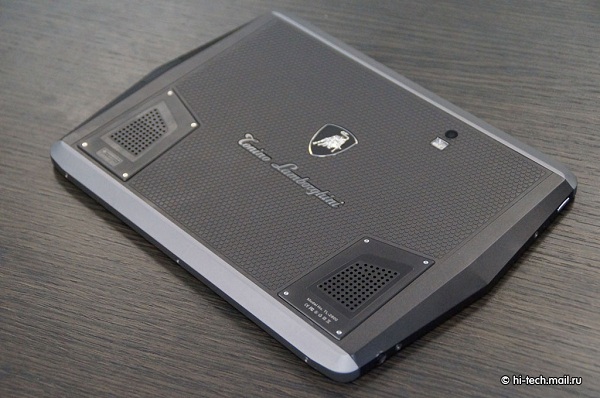 Lamborghini, lüks Android akıllı telefon ve tablet bilgisayarını tanıttı