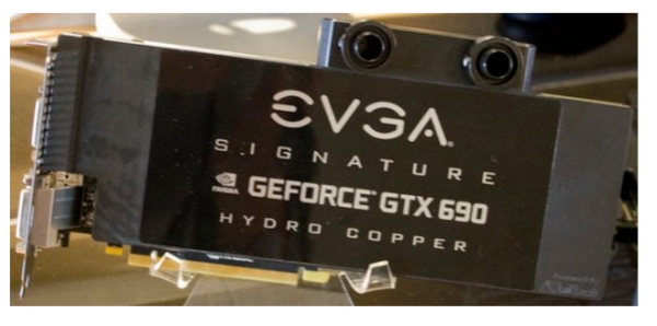 EVGA su soğutmalı GeForce GTX 690 modelini gösterdi