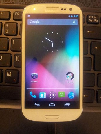 Samsung Galaxy S3 ve HTC One X modellerine Jelly Bean port edildi