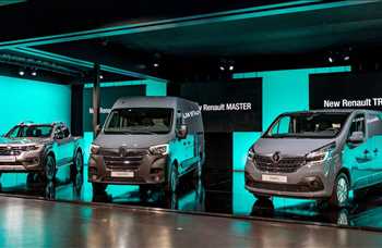 Makyajlanan 2019 Renault Master ve Trafic modelleri tanıtıldı