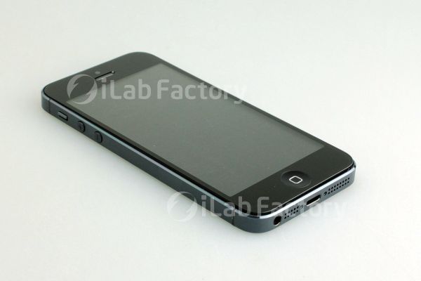 Apple iPhone 5 ve donanım parçalarına ait yeni görüntüler yayınlandı