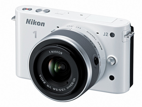 Nikon, yeni aynasız kamerası 1 J2'nin tanıtımını gerçekleştirdi
