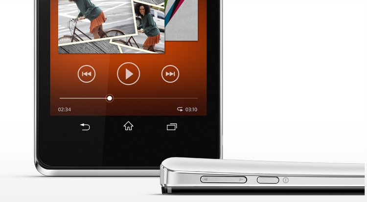 IFA 2012: Sony'den suya ve toza dayanıklı akıllı telefon: Xperia V