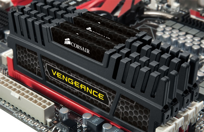 Corsair'dan ''Vengeance'' serisi 32 GB DDR3-2133 MHz bellek kiti