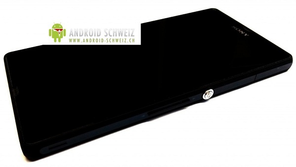 Full HD çözünürlüklü Sony C6603 Yuga'ya ait detaylı görüntüler sızdı