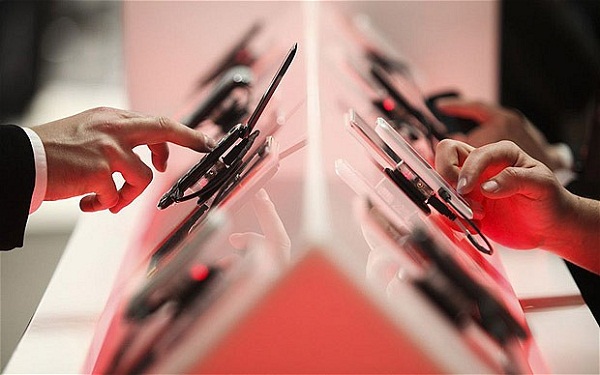 Gartner : Mobil telefon satışları yılın 3. çeyreğinde yüzde 3 düştü, Samsung liderliğe devam ediyor