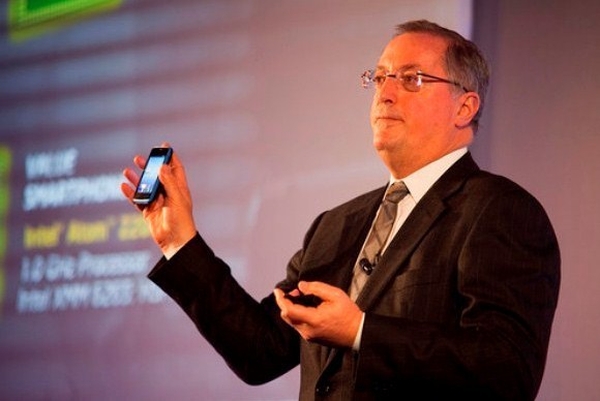Intel CEO'su Paul Otellini, Mayıs 2013'te emekli oluyor