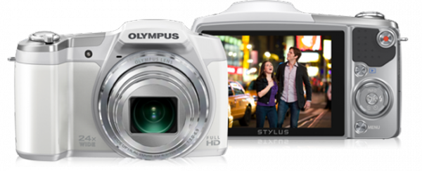 Sony ve Olympus’tan yeni fotoğraf makineleri