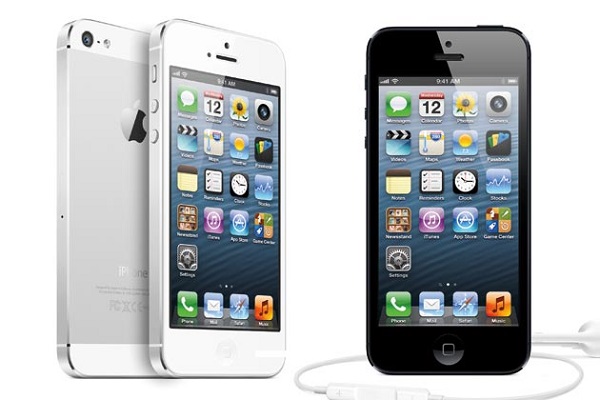 Apple, bu yıl iki 4 inçlik iPhone modeli satışa sunabilir