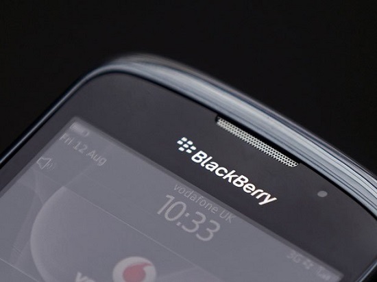 Analiz : BlackBerry 10 işletim sistemi ile RIM satış için elini güçlendirme kumarı oynuyor