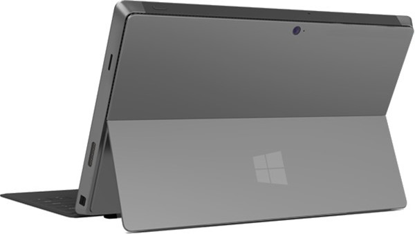 Surface Pro tanıtımdakinden daha az depolama kapasitesini kullanım alanı olarak sunuyor